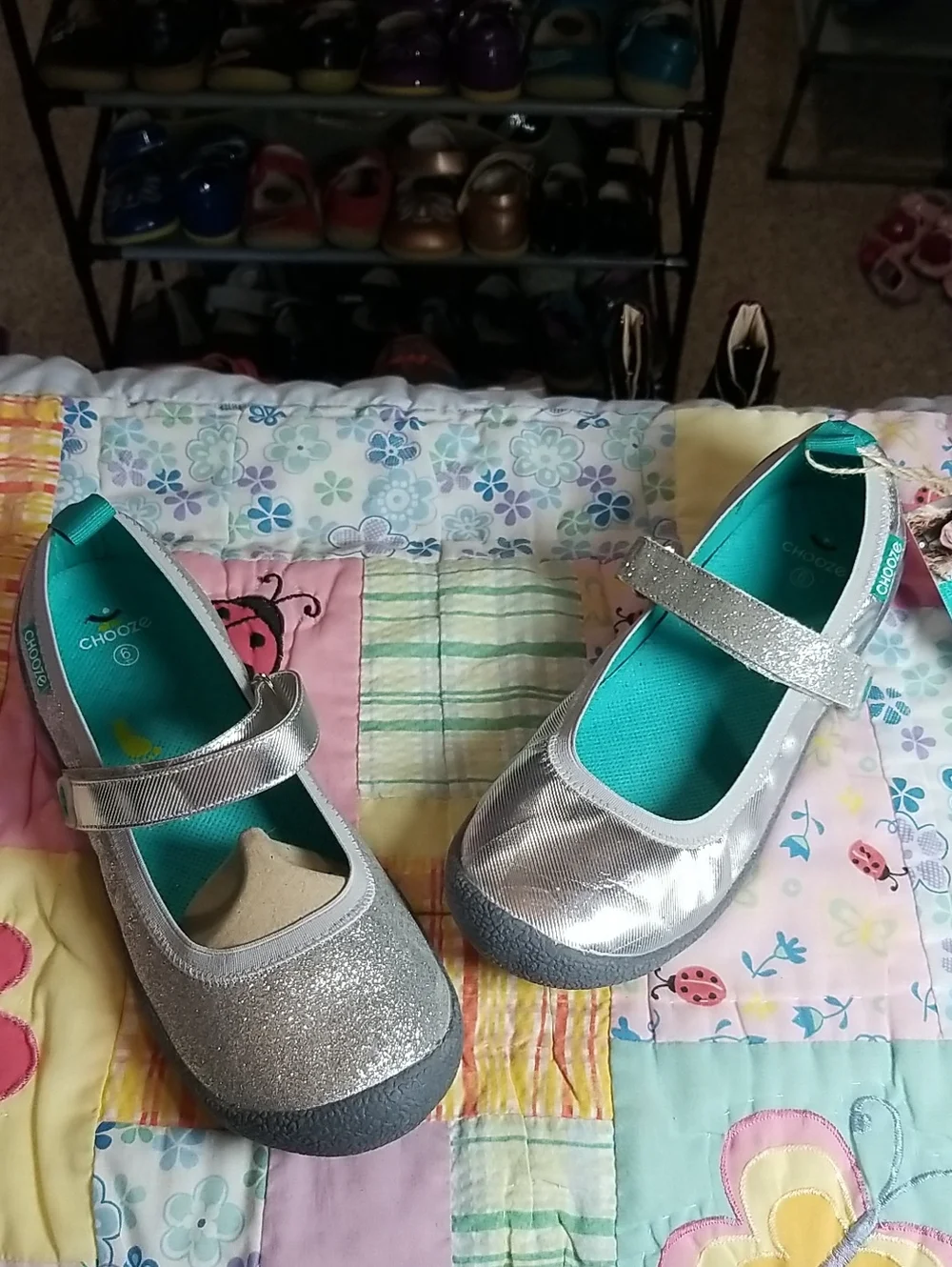 Chooze Silver Glitter Mary Jane Shoes Size 6 NWT But Imperfect Please See Photos